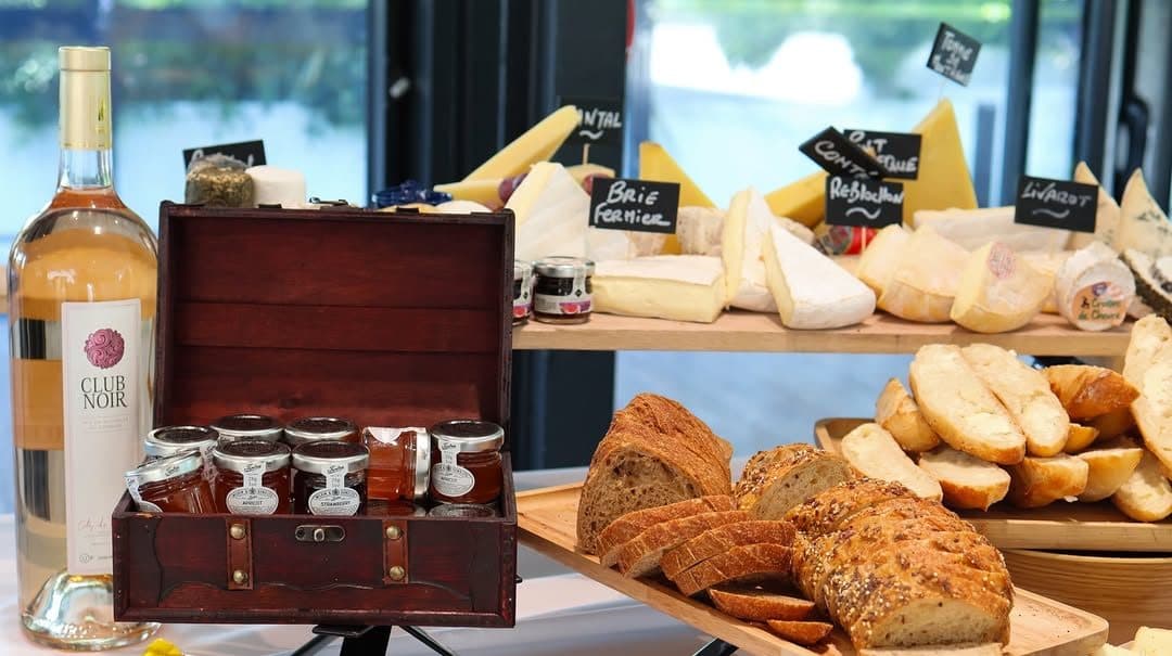 Fromages et pains